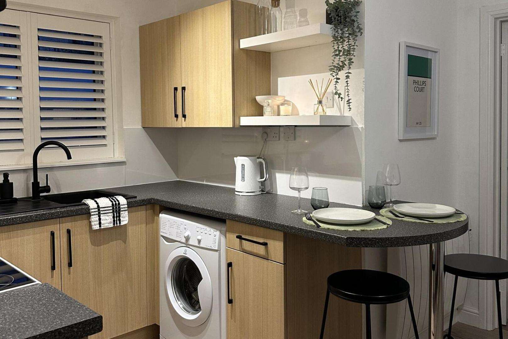 Cosy 1Bd Getaway Perfect For Couples Stamford Apartment Bagian luar foto
